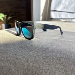 Havaianas Black Sunglasses with Blue Lenses